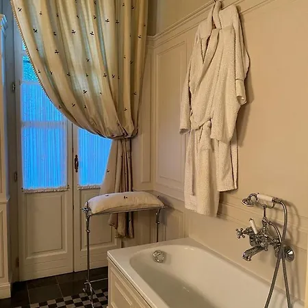 Lägenhet Vittorio Emanuele Alba (Piedmont)